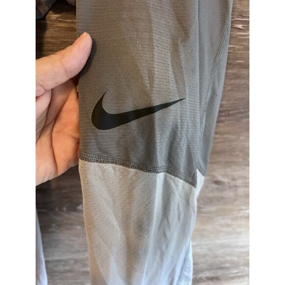 Nike Men’s Pro Hypercool 3/4 Length Tight pants Gray Size M leggings - Picture 5 of 10